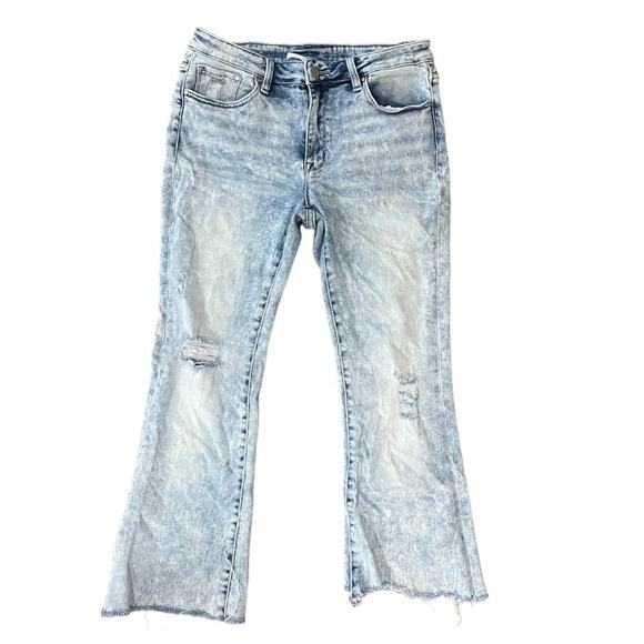 Altar'd State Jeans Womens Size 11 Distressed Frayed Hem Cut Off blue Light Wash - Picture 1 of 11